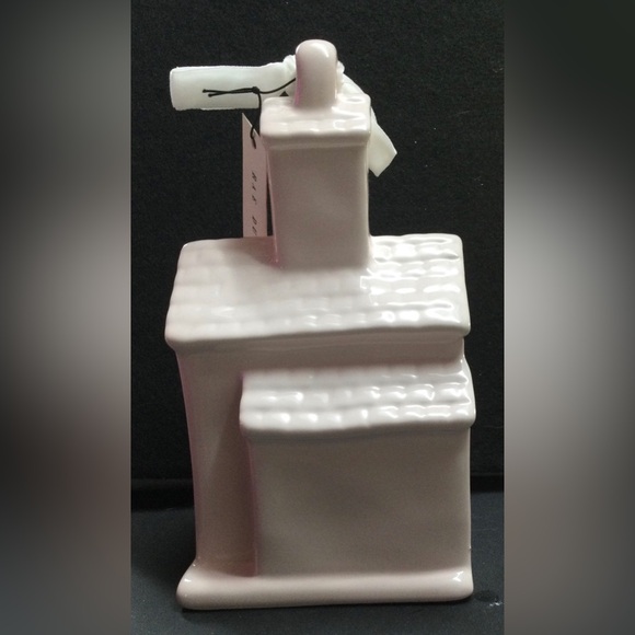 Rae Dunn Bride’s Side Birdhouse - Picture 2 of 10